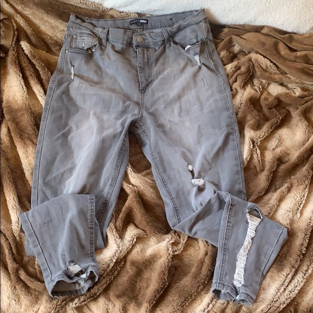 Fashion nova jeans